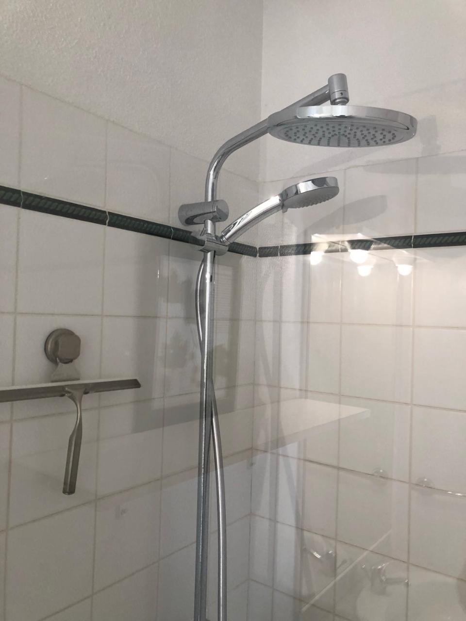 50m T2 Grande Terrasse Vue Climatise Piscine Chauffee, Parking Clos Gratuit *