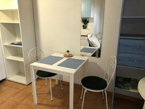 Appartement 50m T2 Grande Terrasse Vue Climatise Piscine Chauffee, Parking Clos Gratuit